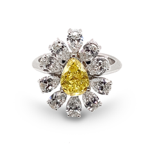 Load image into Gallery viewer, Daisy Fancy Yellow Ring