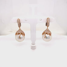 Load and play video in Gallery viewer, Pearl Earrings

